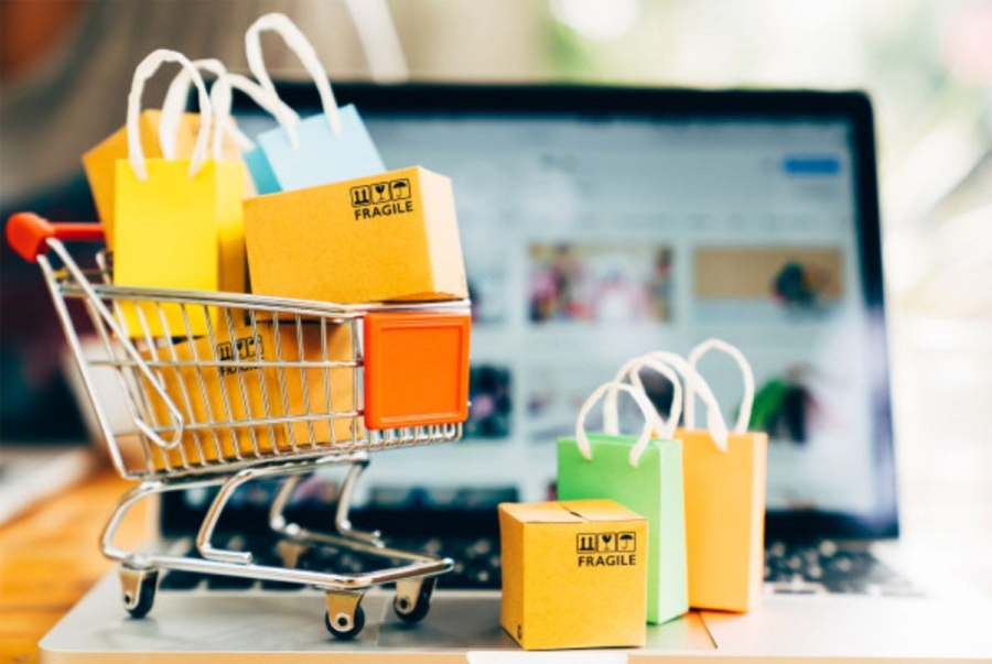 ECOMMMERS WEBSITE DEVELOPMENT